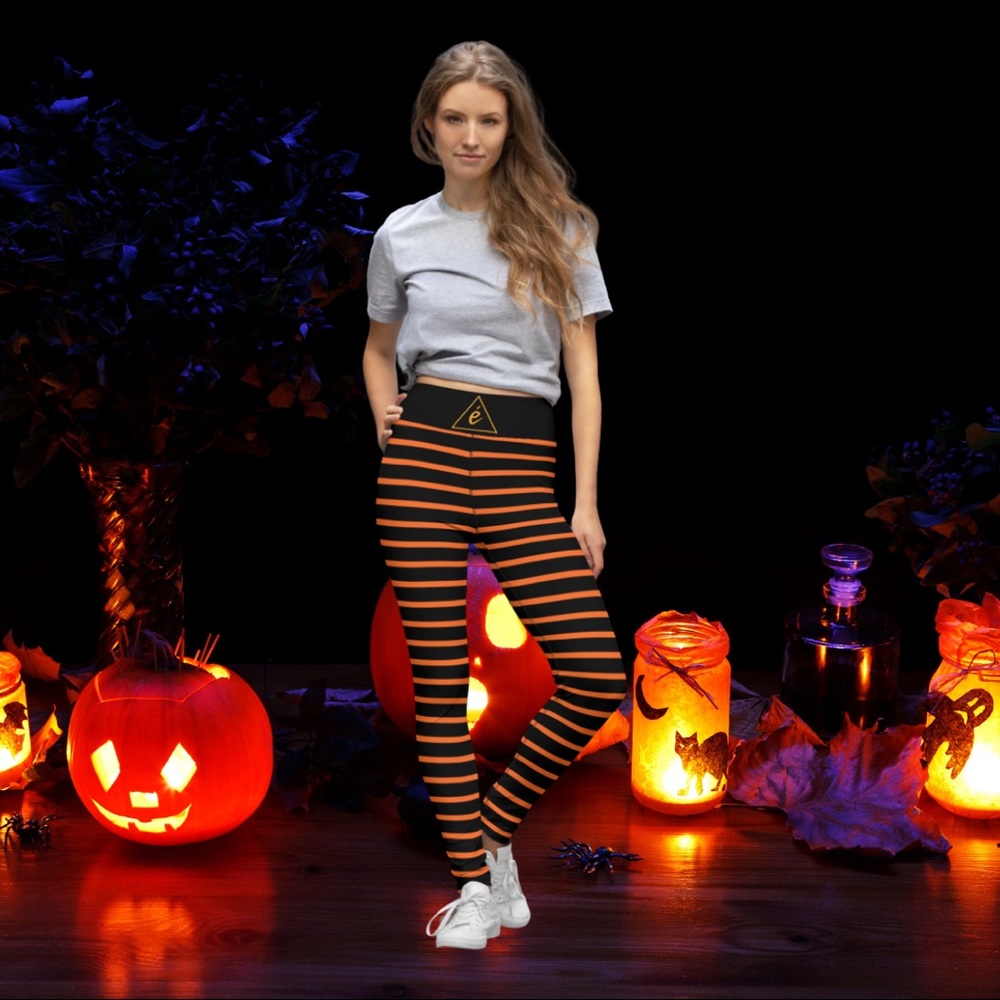 Twerk or treat leggings by érpez